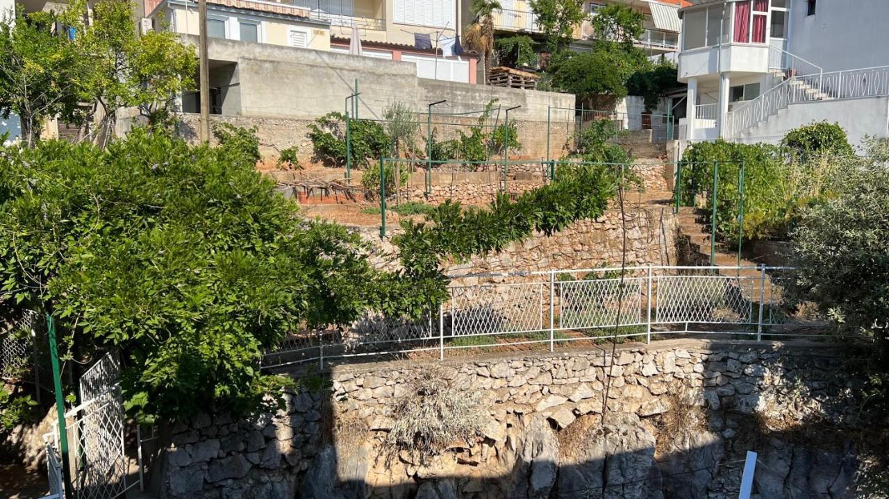Piano Apartment Σίμπενικ Εξωτερικό φωτογραφία