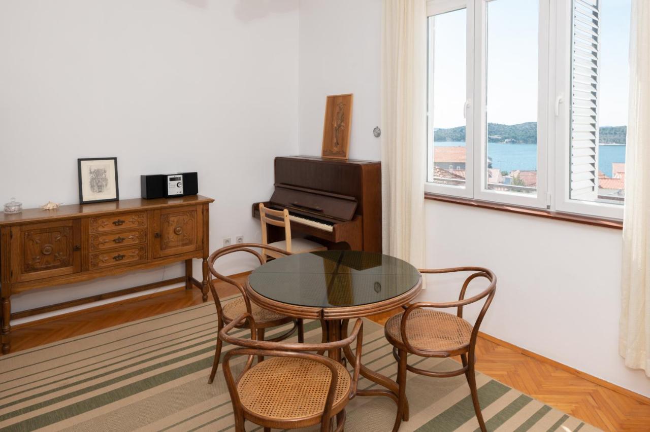 Piano Apartment Σίμπενικ Εξωτερικό φωτογραφία