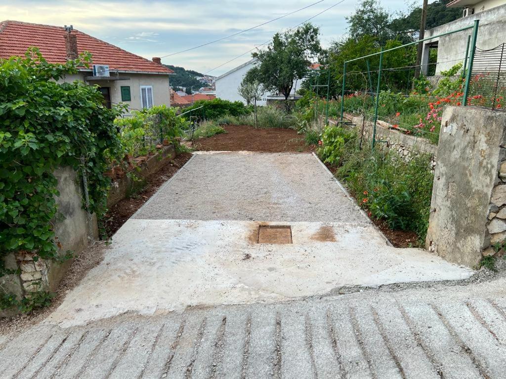 Piano Apartment Σίμπενικ Εξωτερικό φωτογραφία